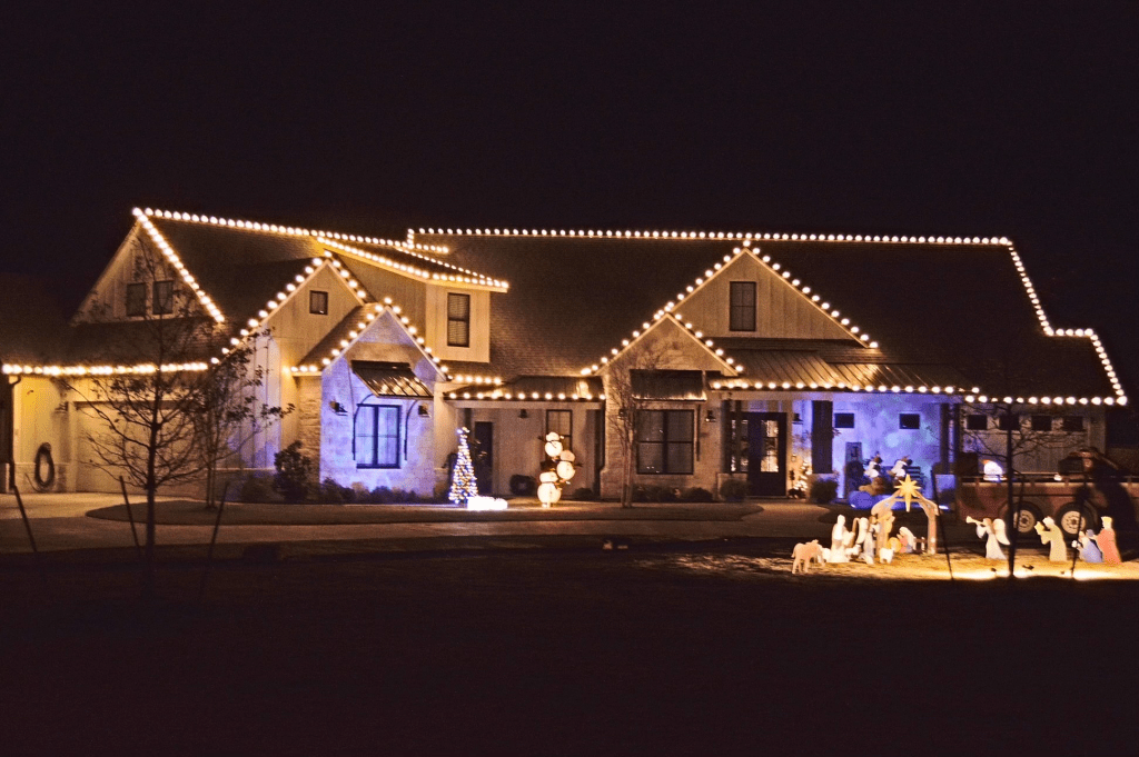 Reasons to Invest in Professional Christmas Light Installation Services