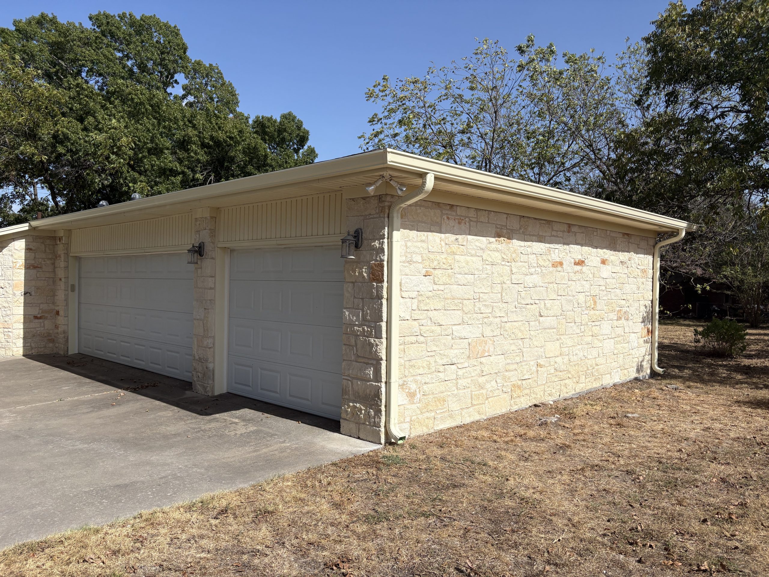 How gutters protect home from storm season